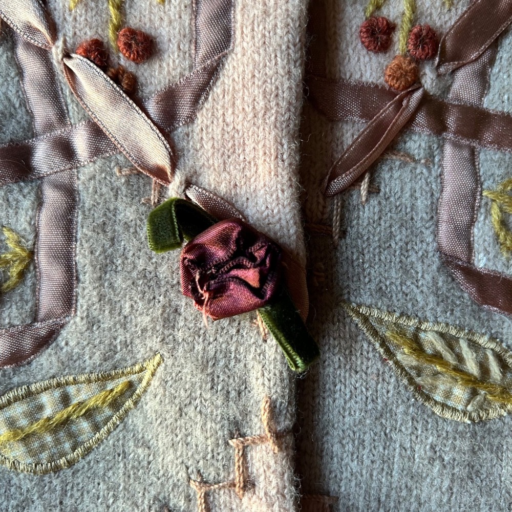 Vintage Eagle's Eye Collectibles Cottage Core Vest Small - Picture 2 of 6